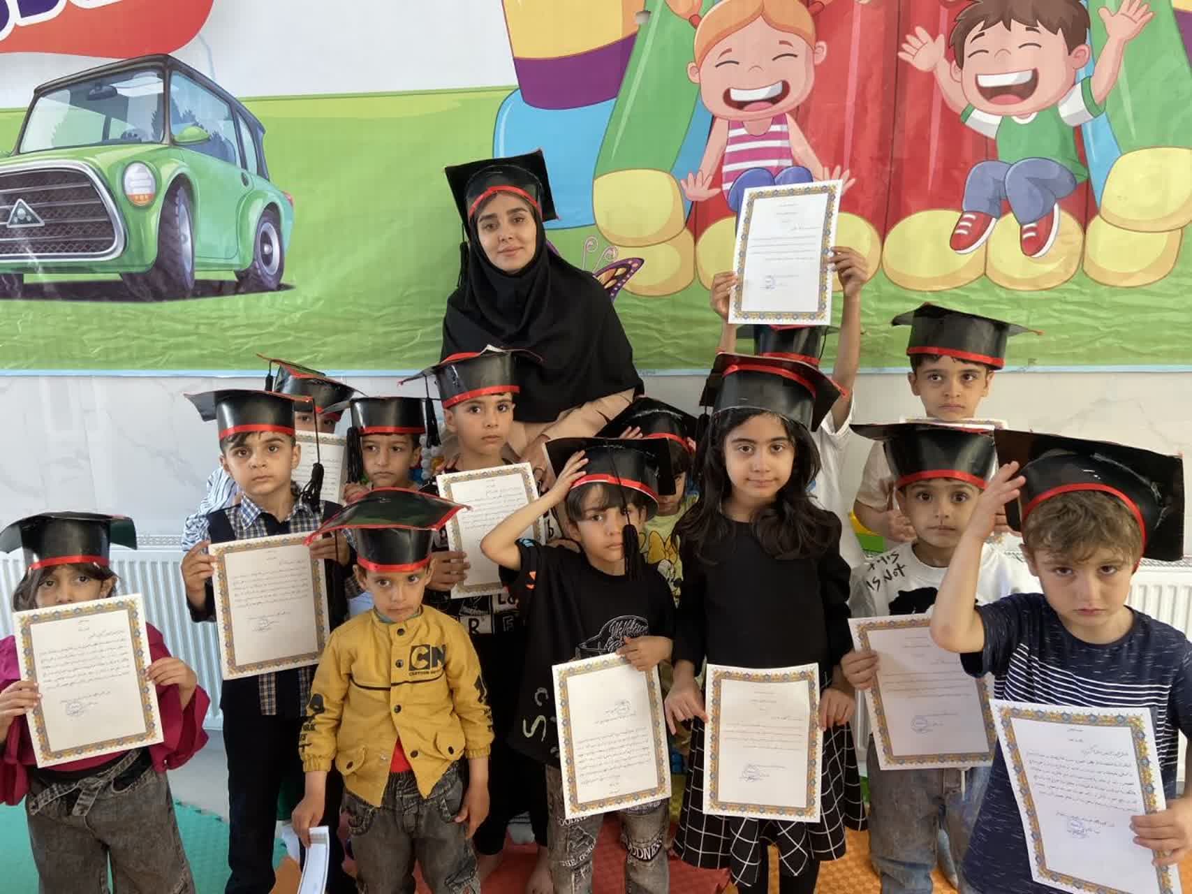 جشن پایانی پیش دبستانی