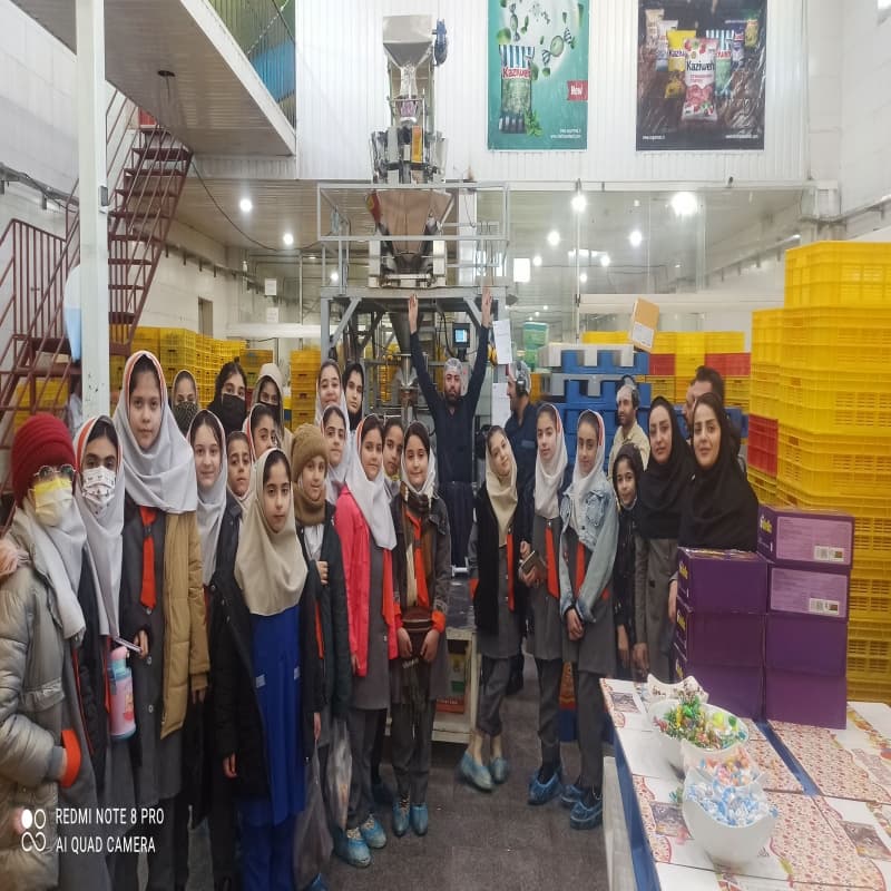 کارخانه شکلات سازی و پلاستیک سازی 